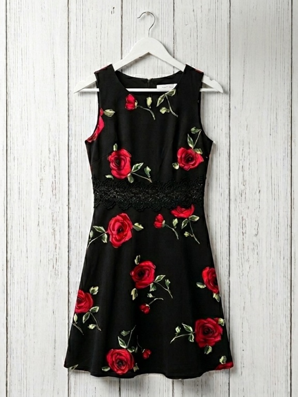 HOMEYEE Floral A-Line Cocktail Dress Size 6 Black Red Rose Lace Waist EUC